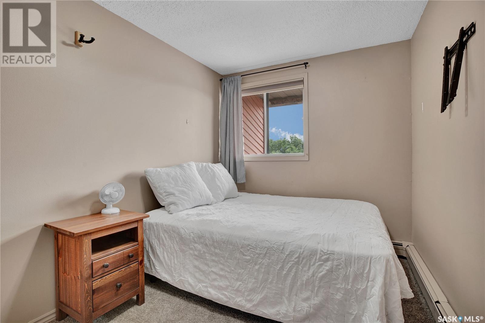 Single Family House Low rise for Sale in A  th STREET E Saskatoon 