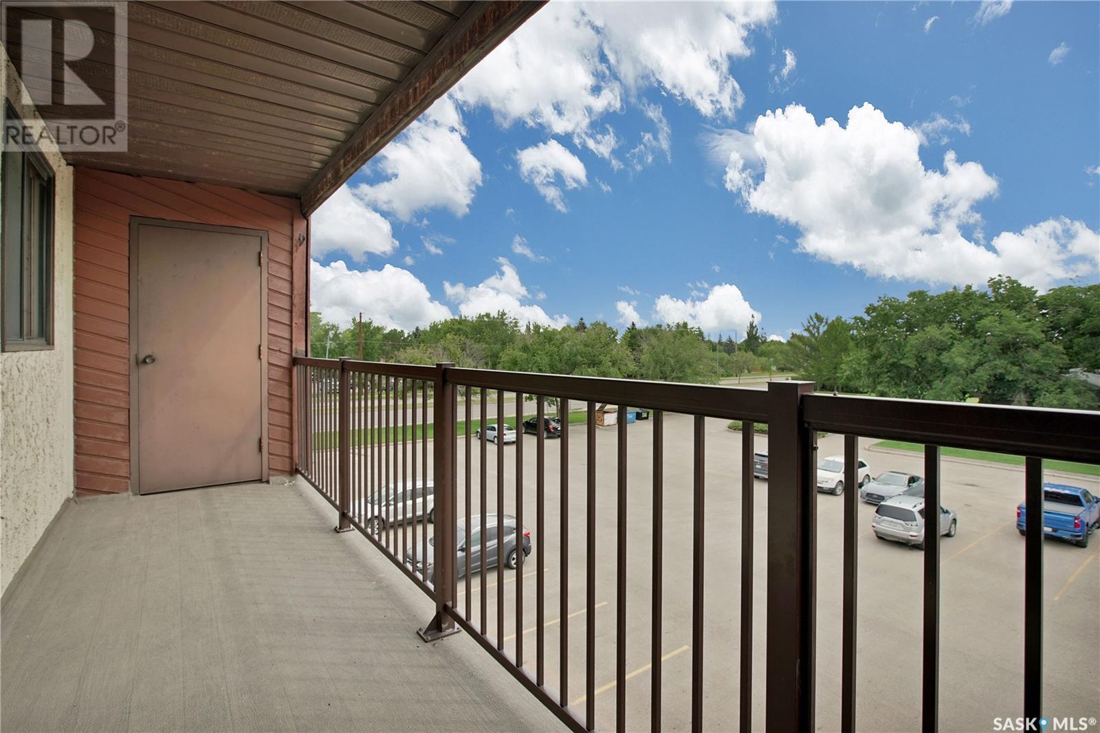 Single Family House Low rise for Sale in A  th STREET E Saskatoon 