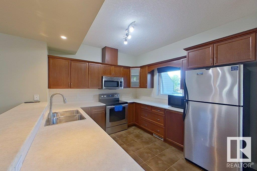 Photo 29 of 10 903 Rutherford Rd Sw Sw, Edmonton AB