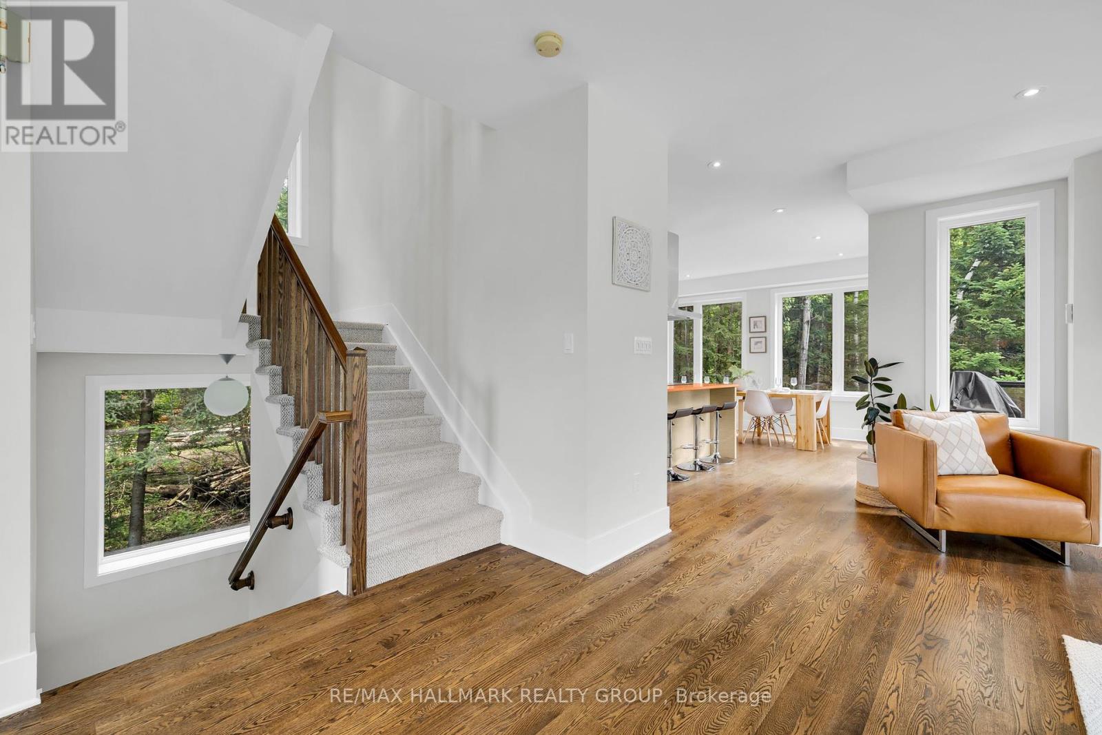 Photo 16 of 3311 Barlow Crescent, Ottawa ON
