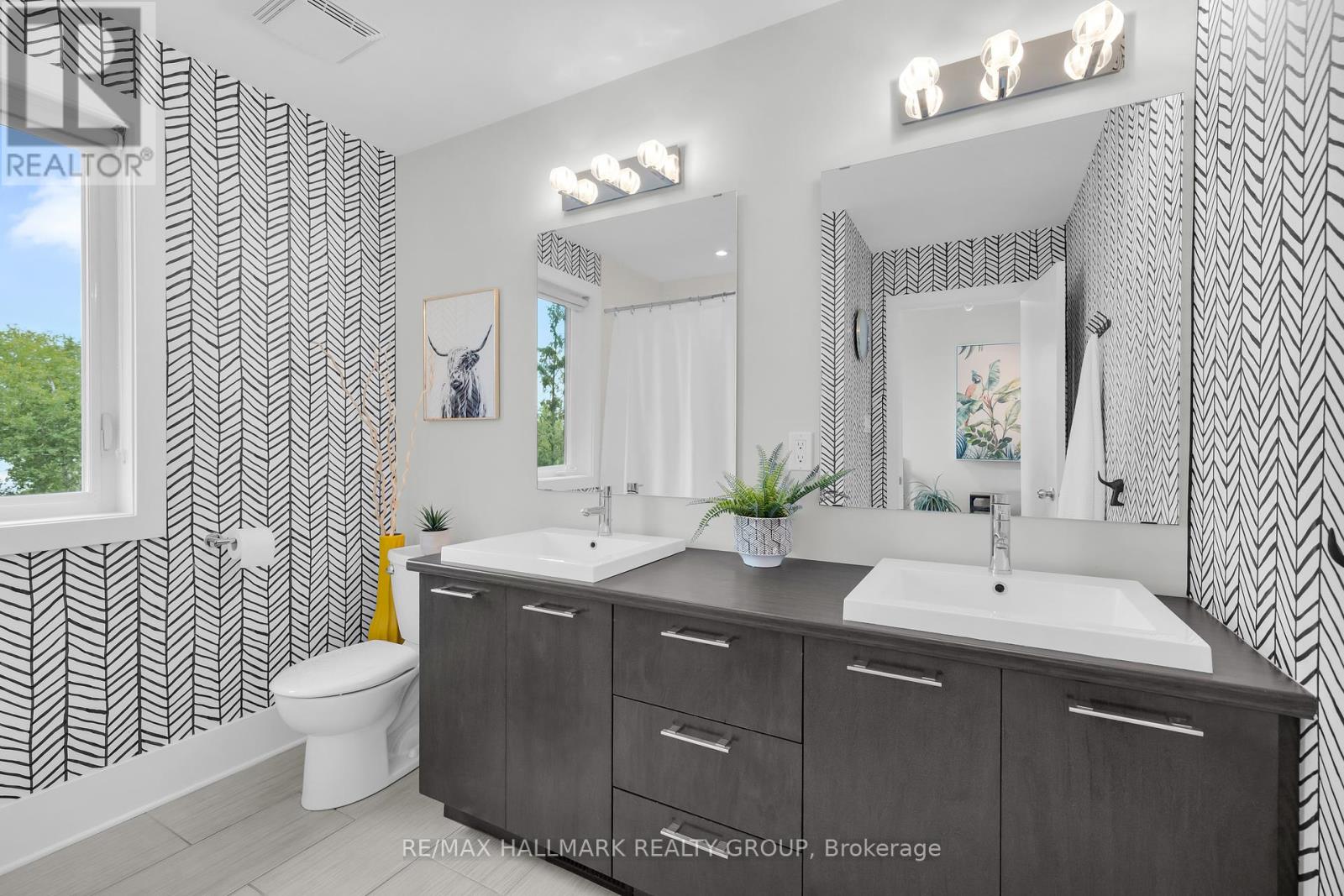 Photo 26 of 3311 Barlow Crescent, Ottawa ON
