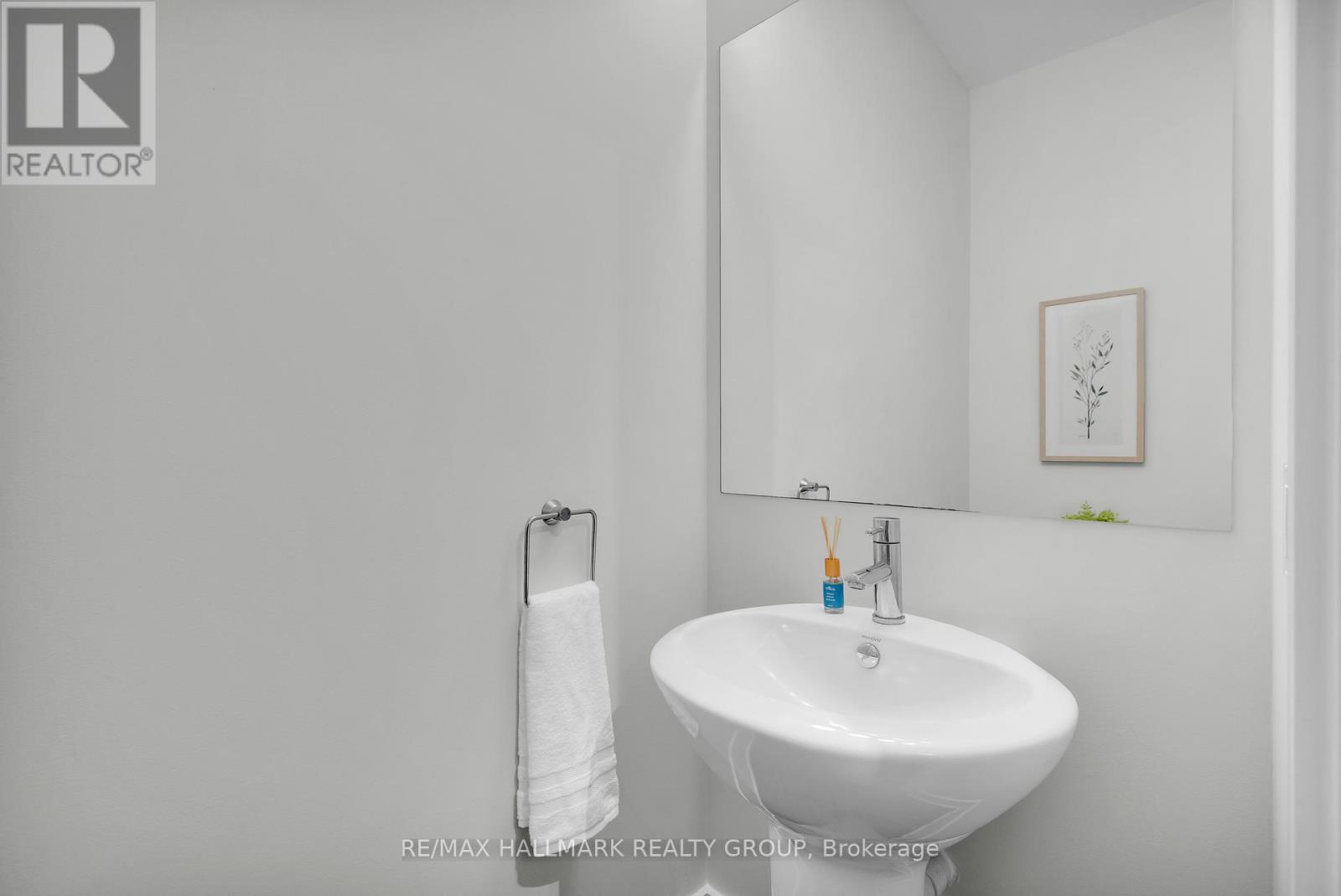 Photo 31 of 3311 Barlow Crescent, Ottawa ON