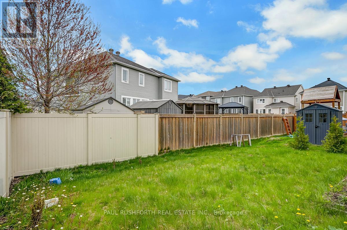Photo 29 of 609 Dundonald Drive, Ottawa ON