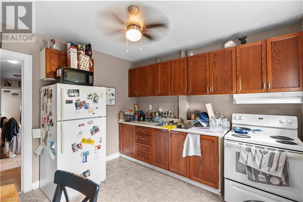 Photo 10 of 77 Barton Street E, Hamilton ON