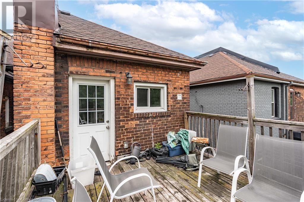 Photo 16 of 77 Barton Street E, Hamilton ON