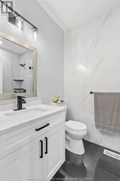 Photo 17 of 1067 Maple Avenue, Kingsville ON
