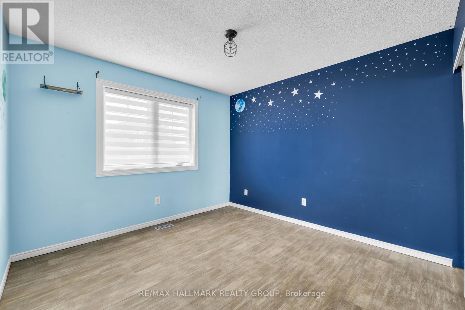 Photo 16 of 148 Charles Street, Arnprior ON