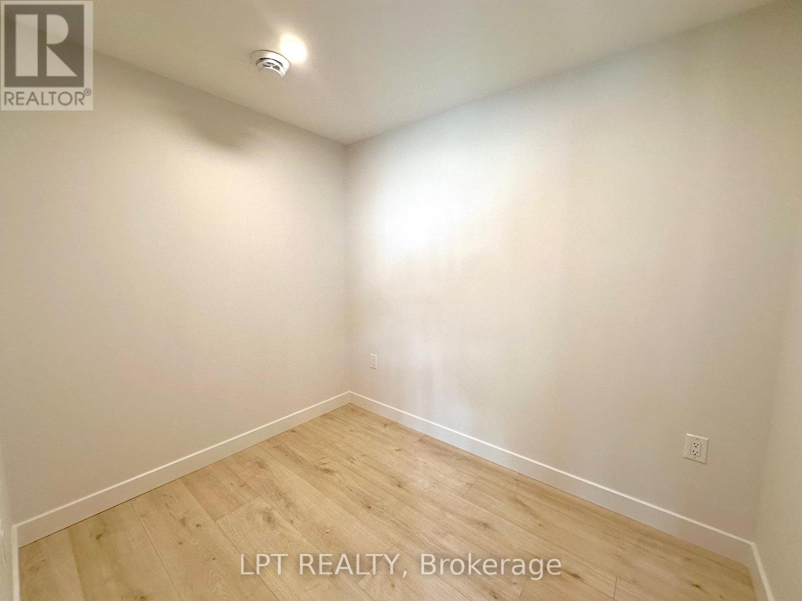 Photo 6 of 4 254 Garneau Street, Ottawa ON