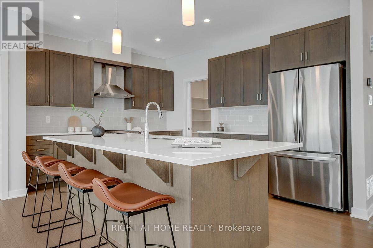 Photo 6 of 88 Esban Drive, Ottawa ON