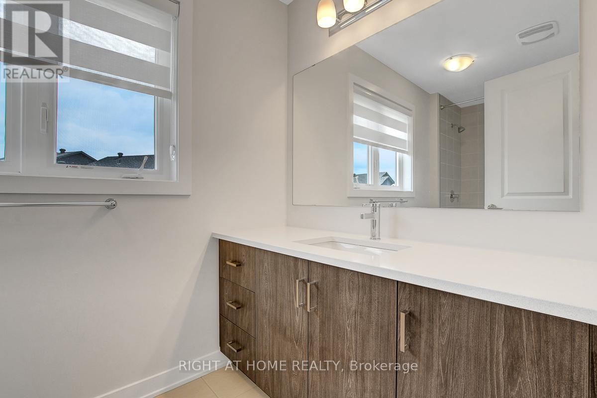 Photo 15 of 88 Esban Drive, Ottawa ON