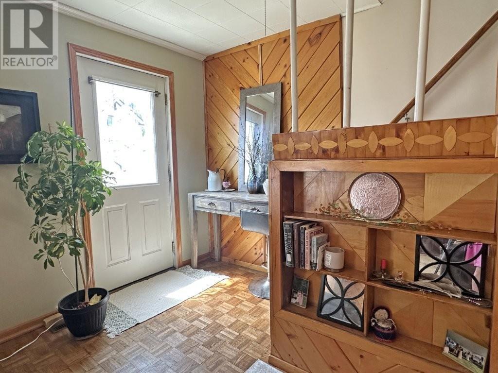 Photo 23 of 109 First Street, Nipigon ON