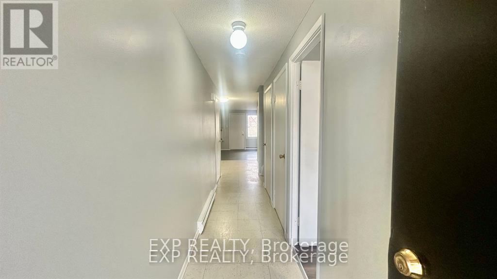 Photo 8 of 44 1200 Courtland Avenue E, Kitchener ON