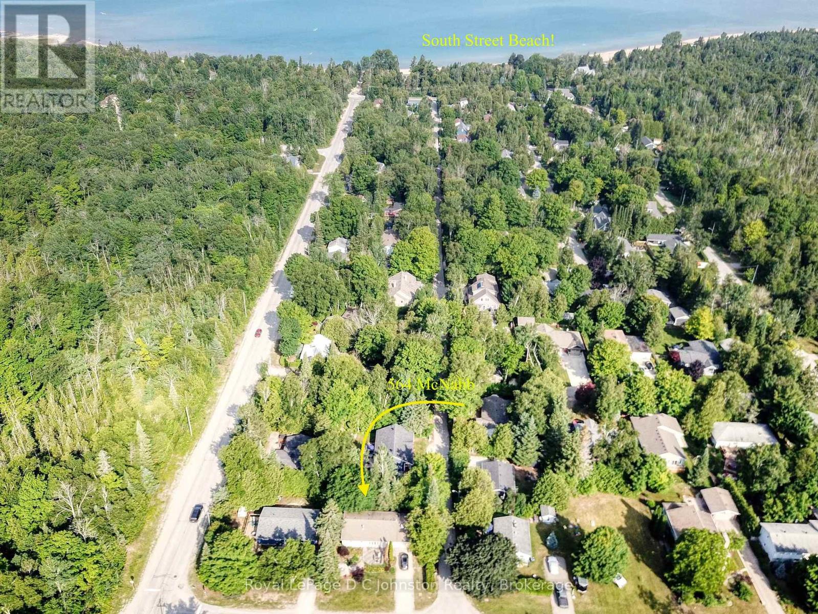 Photo 3 of 564 Mcnabb Street, Saugeen Shores ON