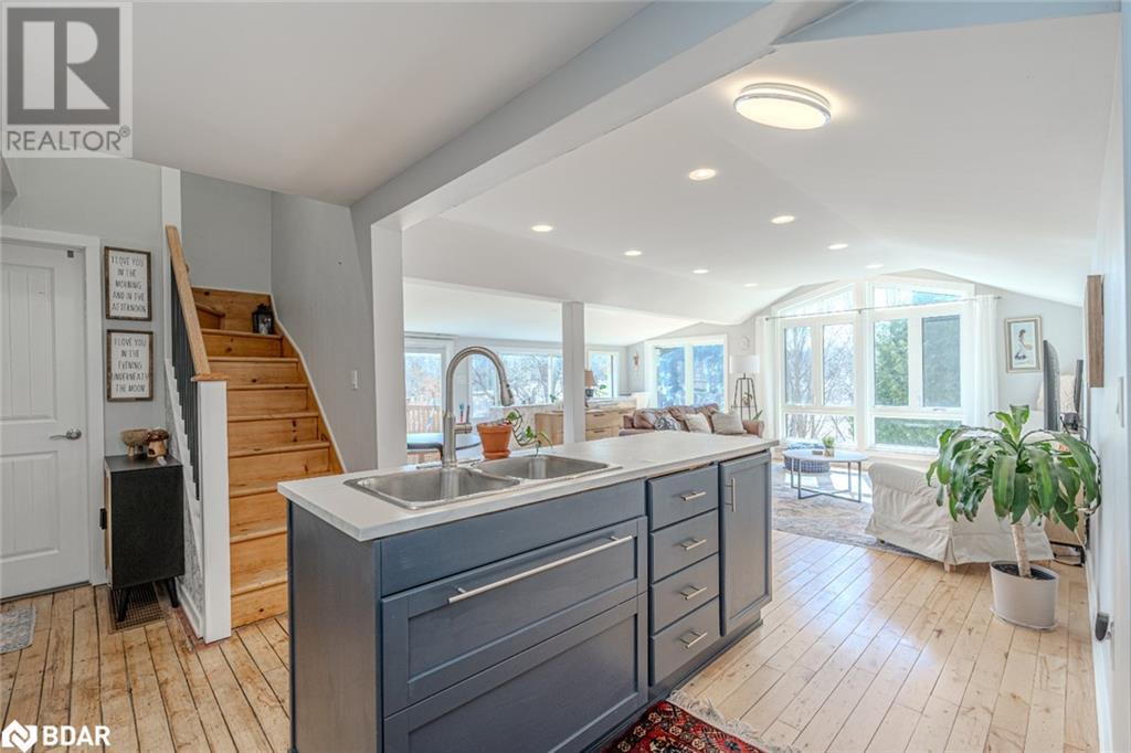 Photo 17 of 9866 County Road 93, Penetanguishene ON