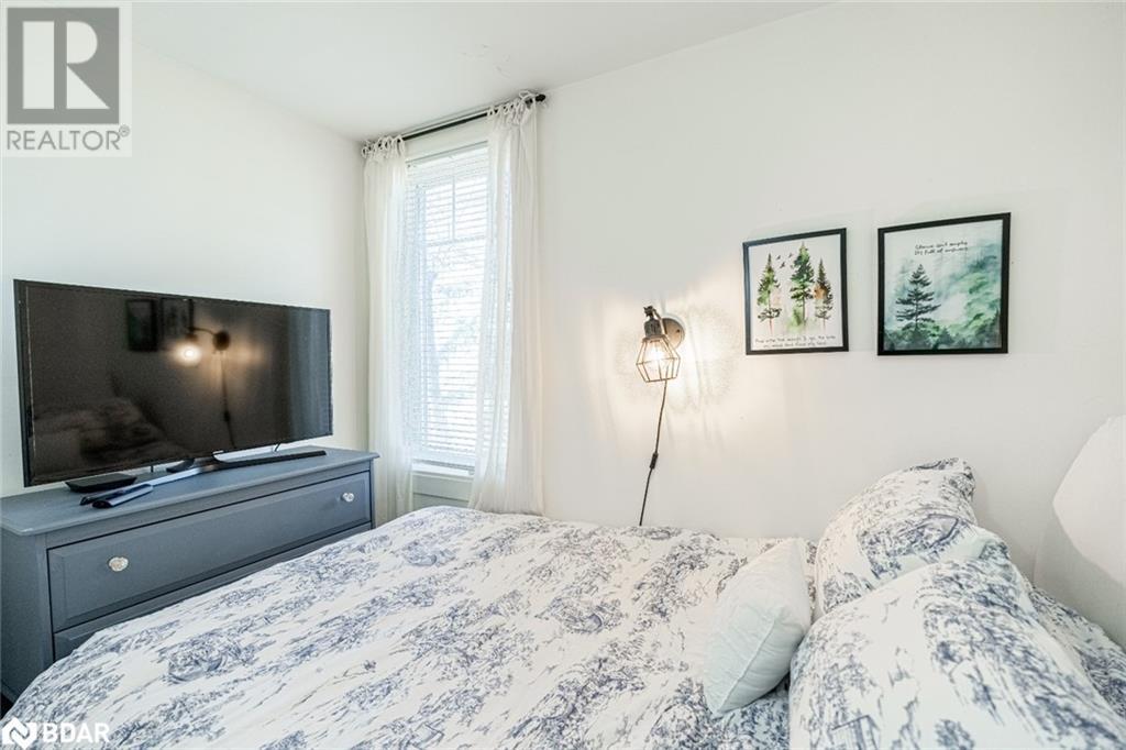 Photo 6 of 9866 County Road 93, Penetanguishene ON