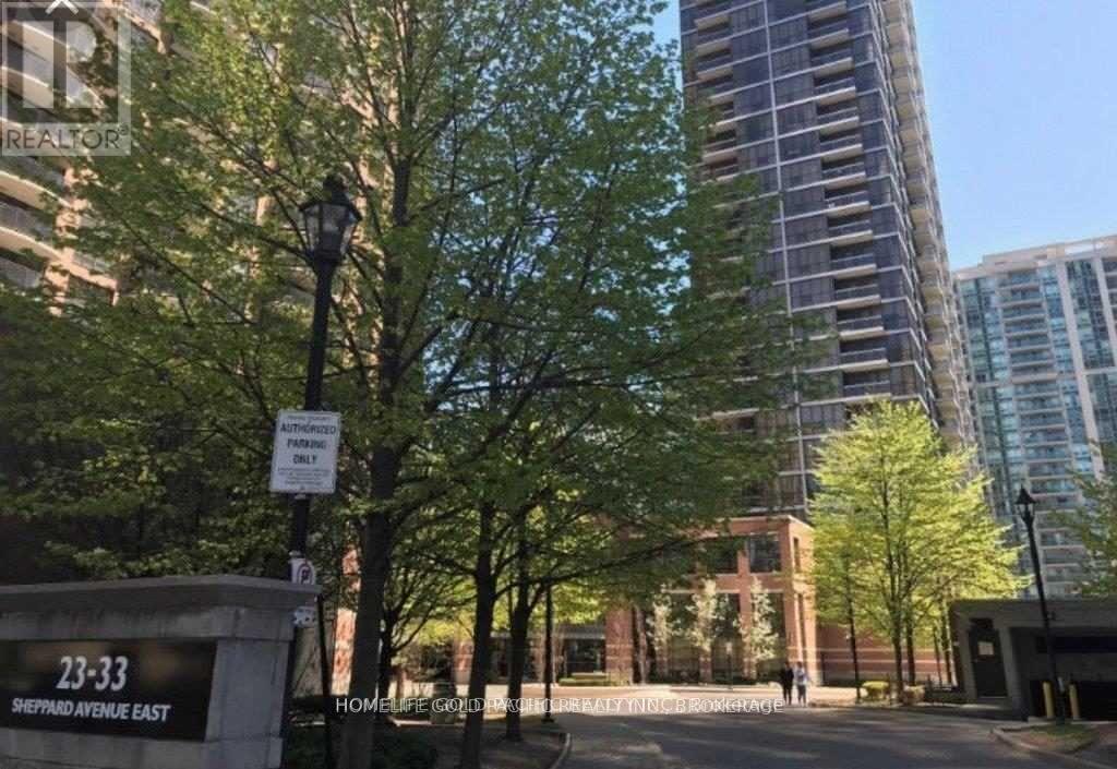 Photo 3 of 809 23 Sheppard Avenue E, Toronto ON