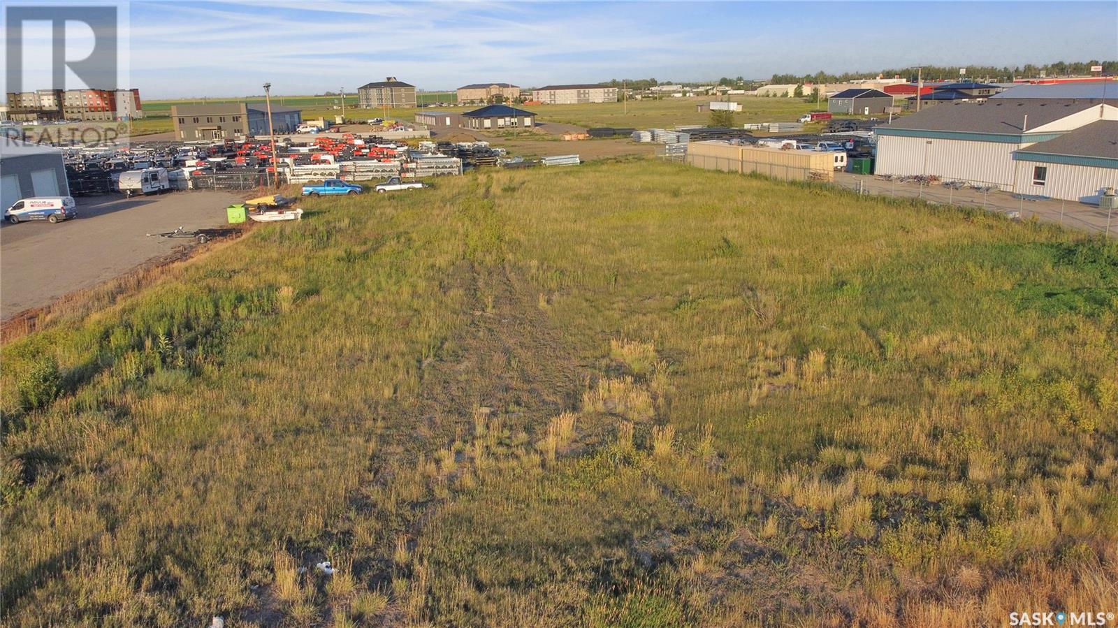 Photo 4 of 57 Highland Road, Moose Jaw SK