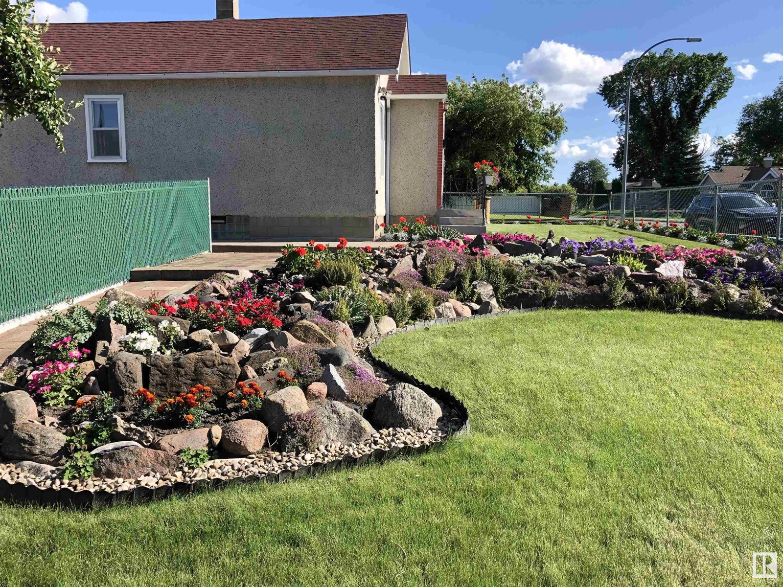 Photo 48 of 11929 54 St Nw, Edmonton AB