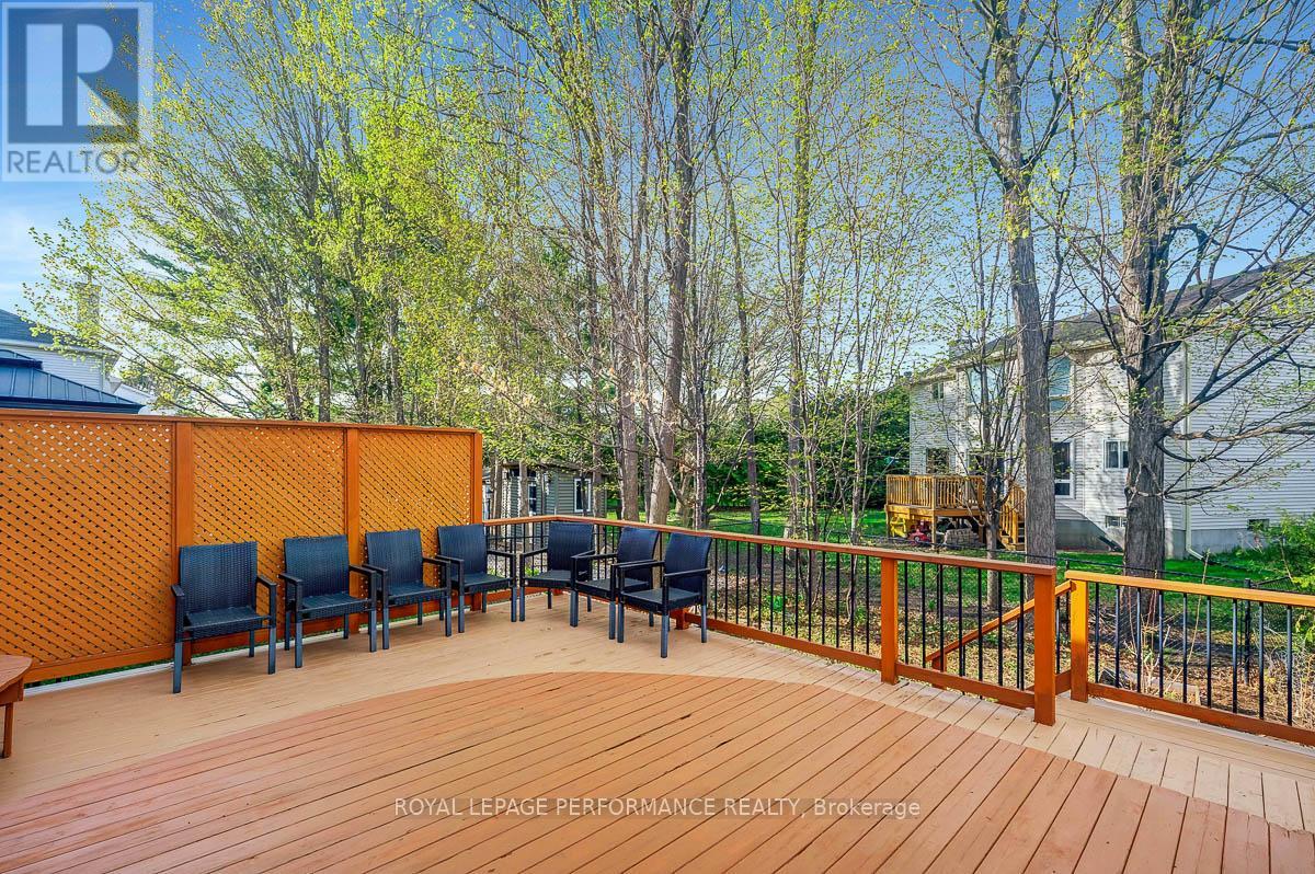 Photo 7 of 56 Ipswich Terrace, Ottawa ON