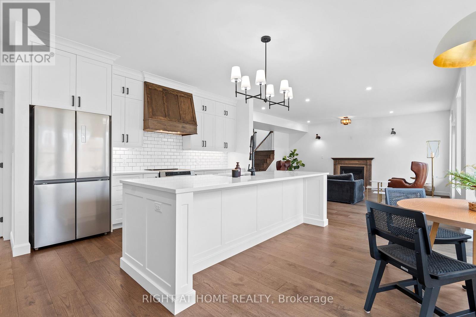 Photo 15 of 725 Squirrel Hill Drive, Kingston ON