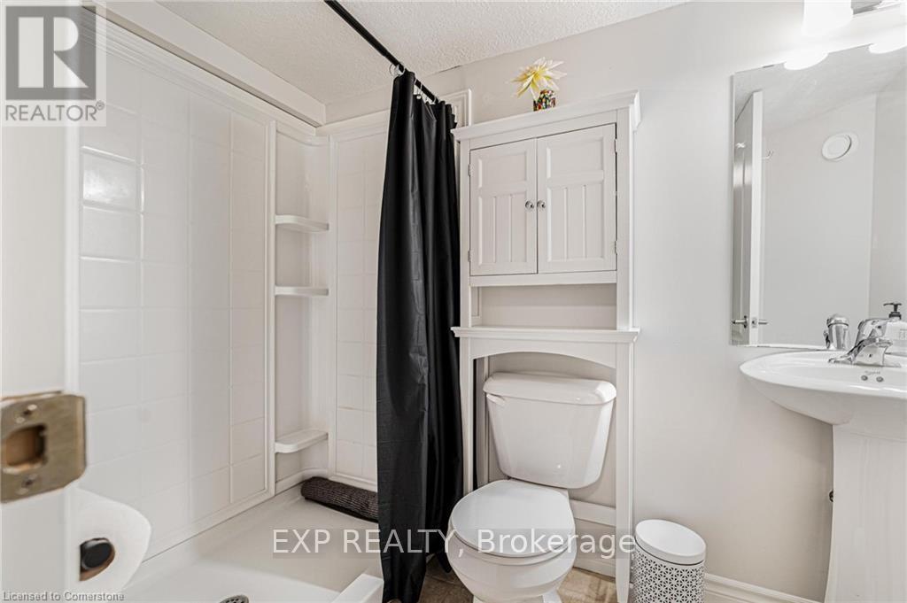 Photo 7 of 116 Stuckey Avenue, Wilmot ON
