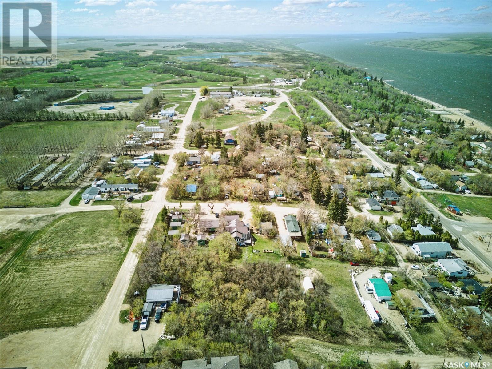 Photo 15 of 206 210 Regina Street, Manitou Beach SK