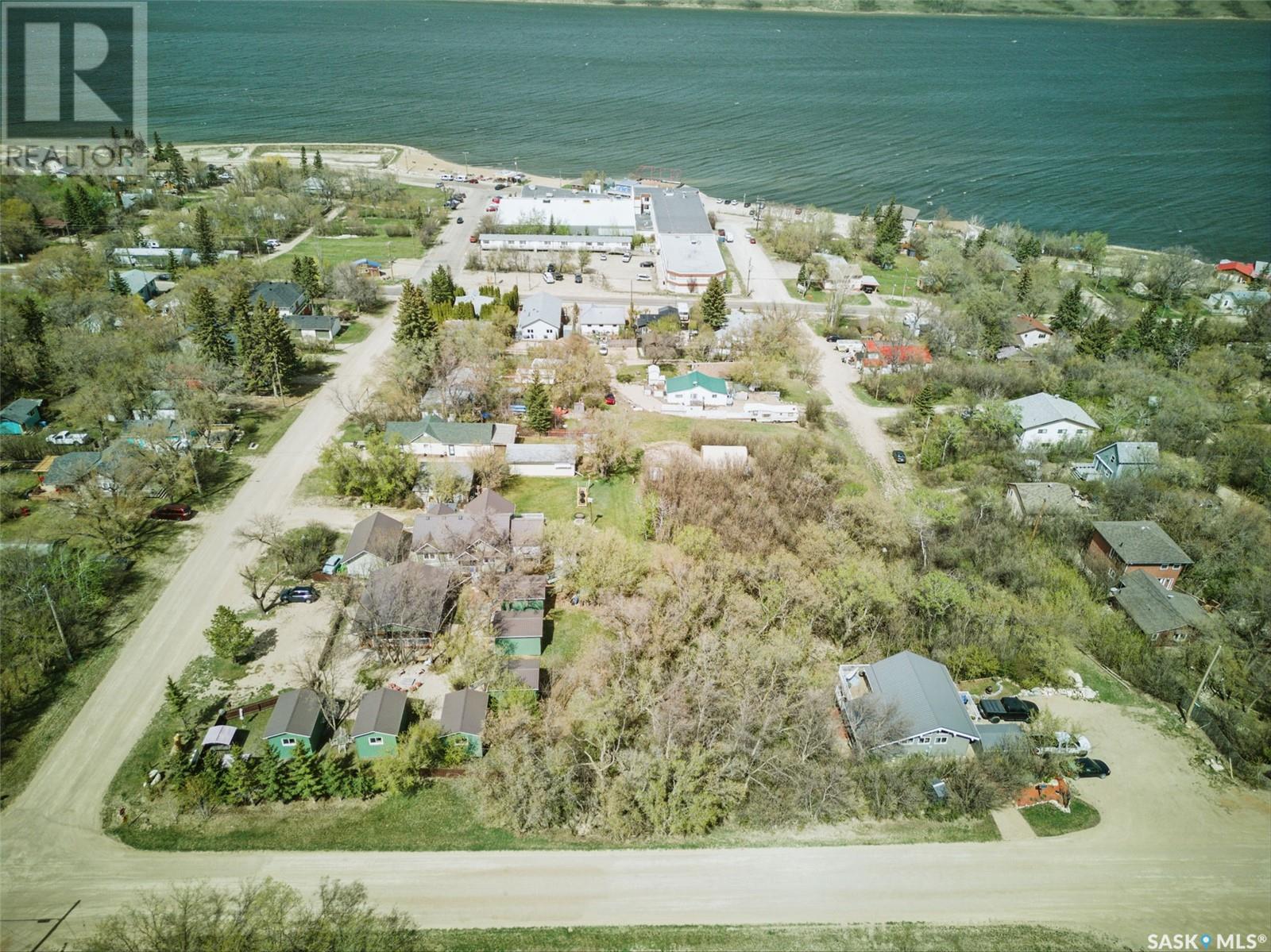 Photo 12 of 206 210 Regina Street, Manitou Beach SK