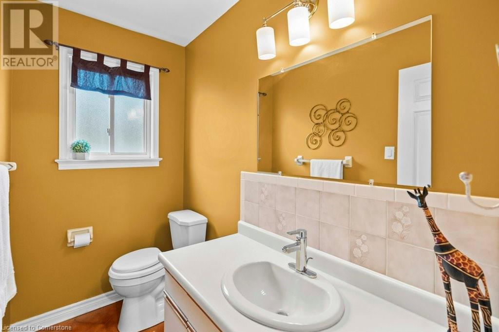 Photo 44 of 64 Abbot Drive, Hamilton ON