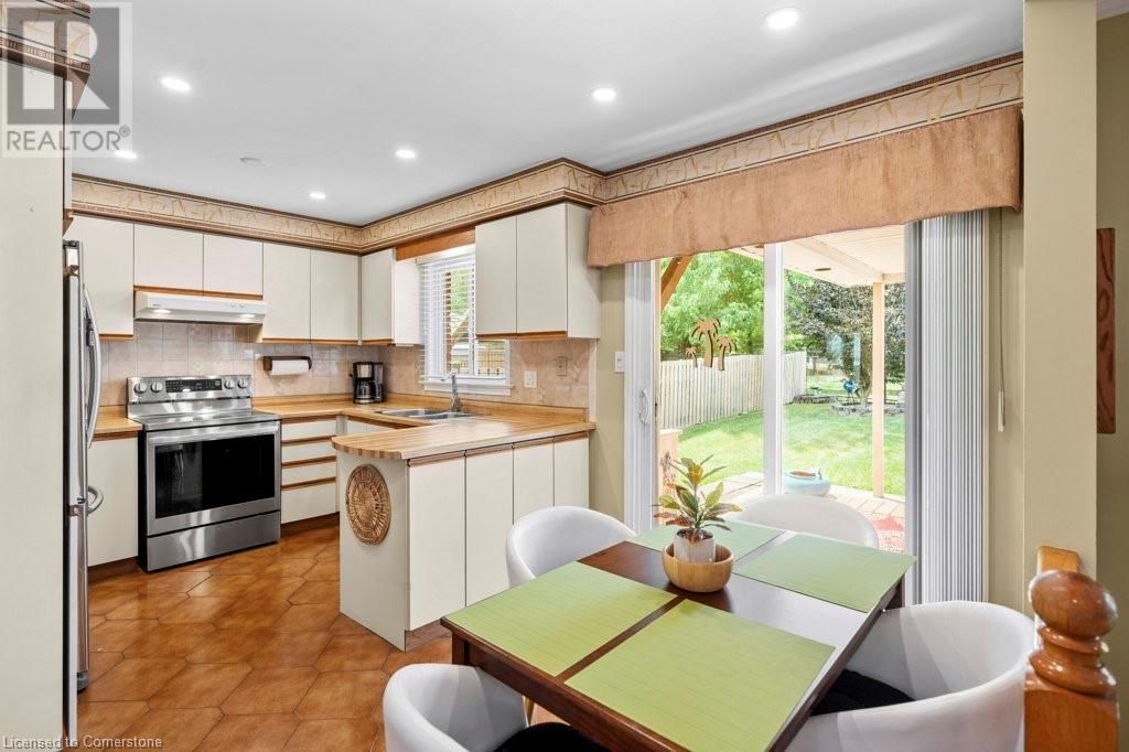 Photo 33 of 64 Abbot Drive, Hamilton ON