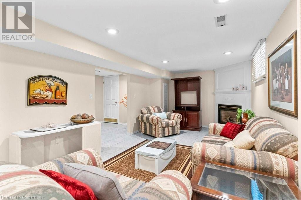 Photo 49 of 64 Abbot Drive, Hamilton ON