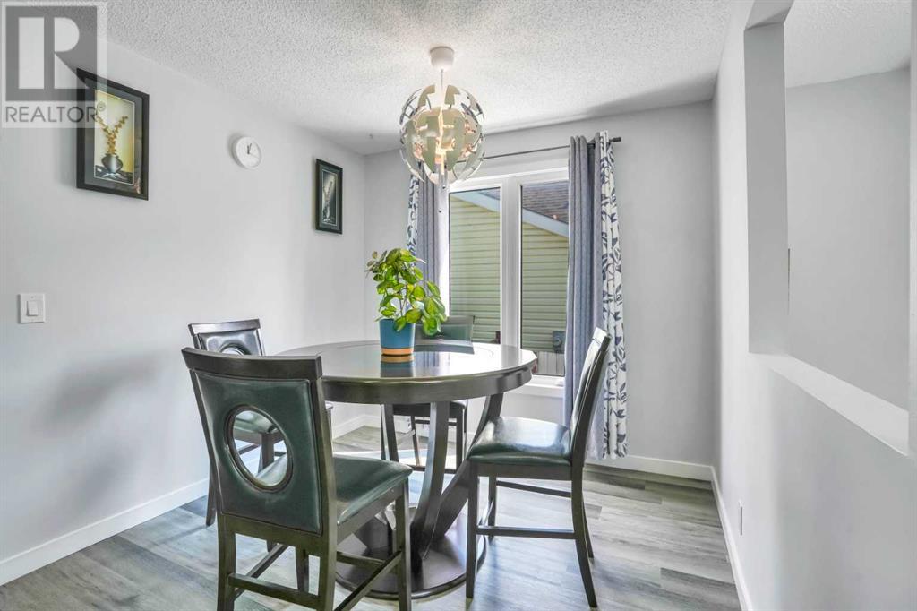 Single Family House Bungalow for Sale in  Aberfoyle Close NE Abbeydale Calgary 