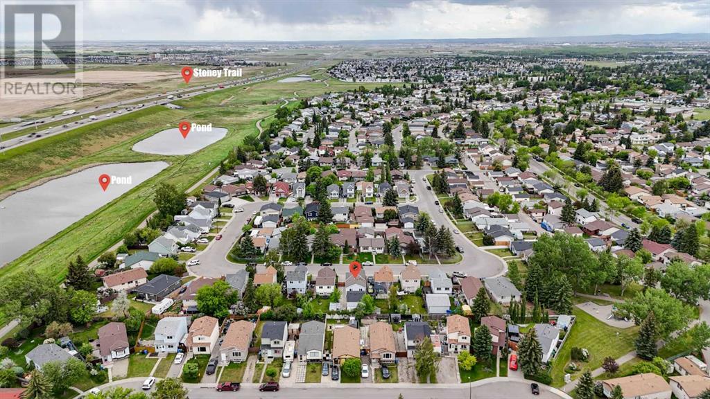 Single Family House Bungalow for Sale in  Aberfoyle Close NE Abbeydale Calgary 