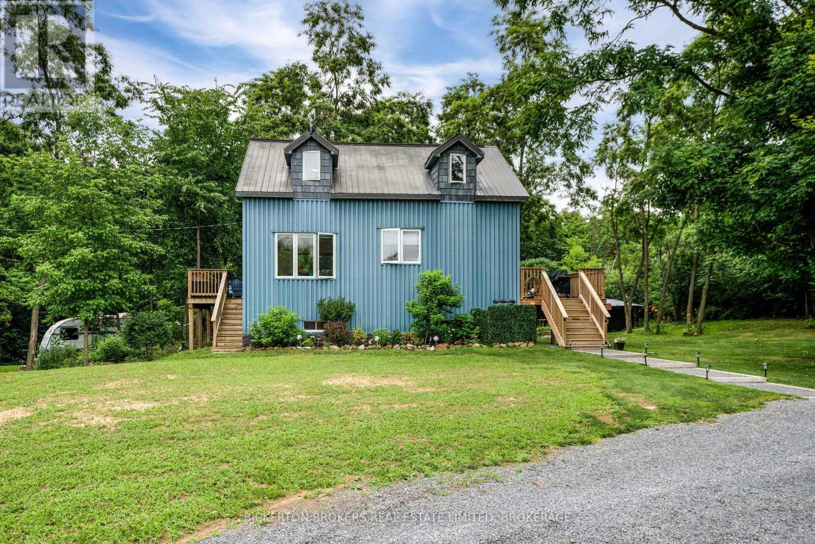 Photo 1 of 971 Fortune Line Road N, Rideau Lakes ON