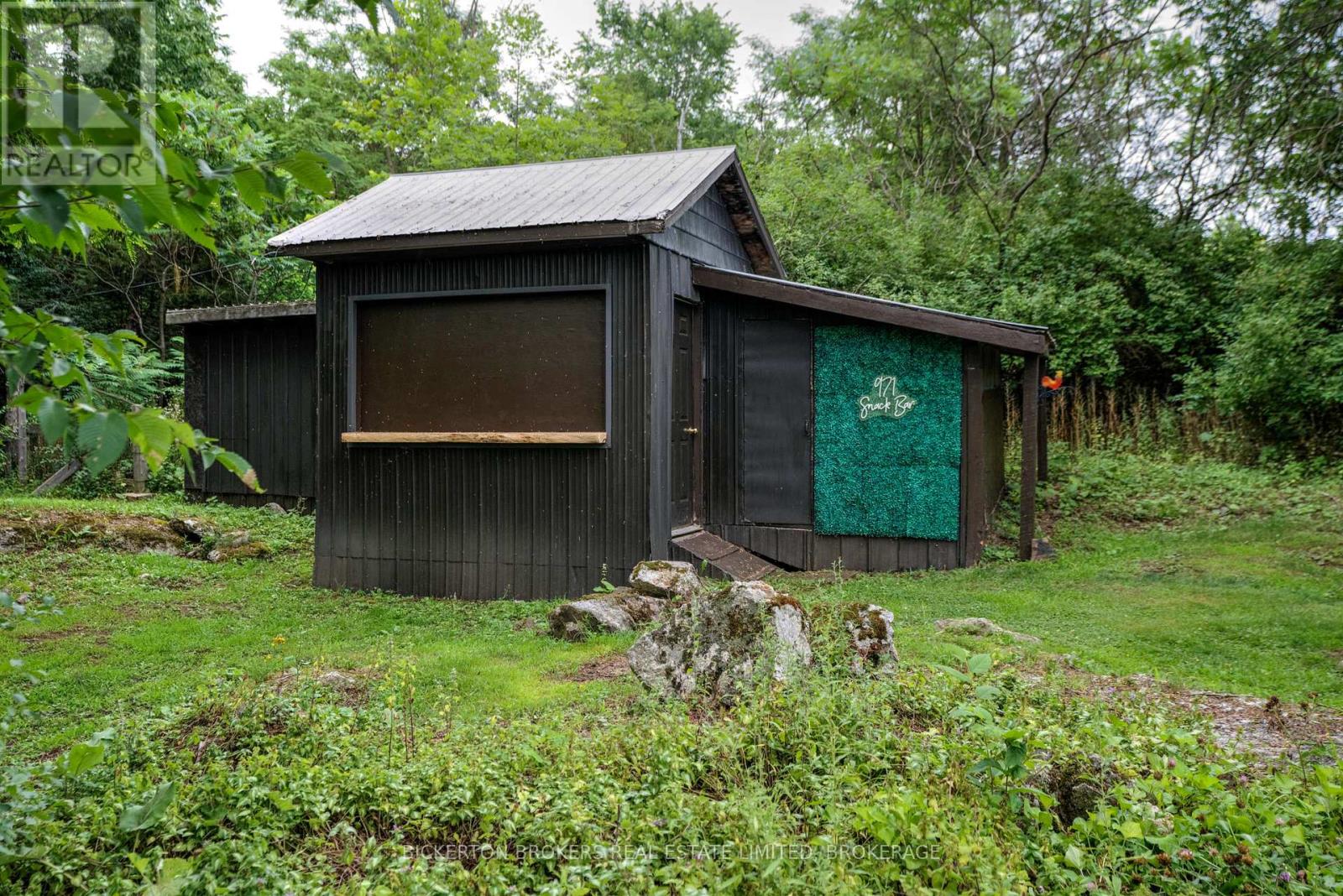 Photo 14 of 971 Fortune Line Road N, Rideau Lakes ON