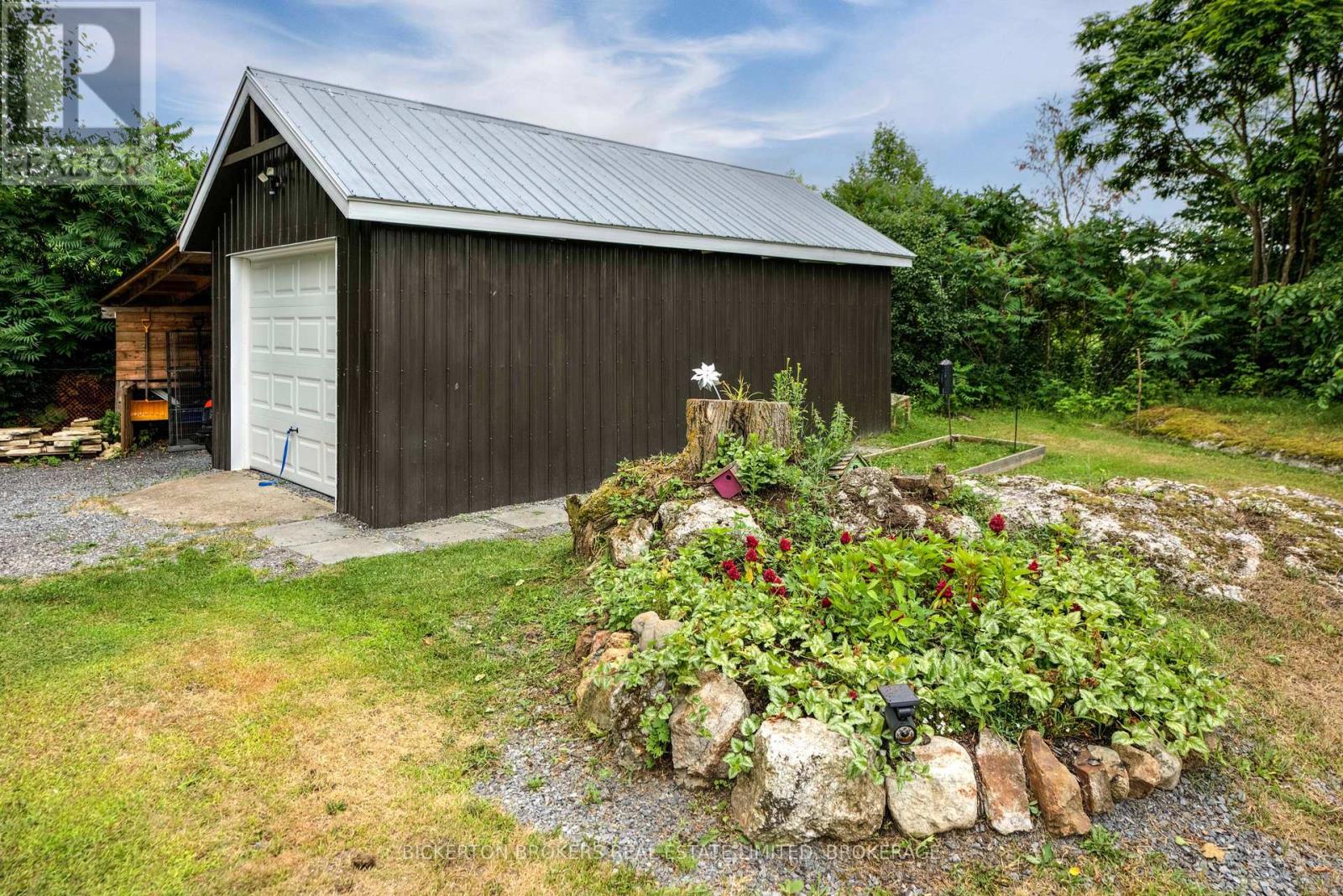 Photo 22 of 971 Fortune Line Road N, Rideau Lakes ON