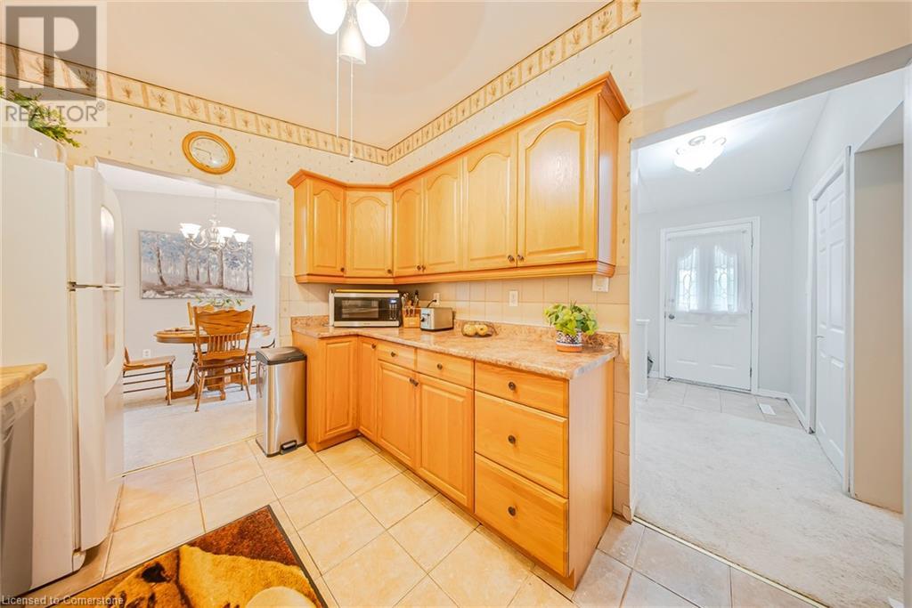 Photo 34 of 23 Coral Drive, Hamilton ON