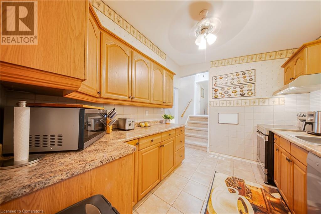 Photo 43 of 23 Coral Drive, Hamilton ON