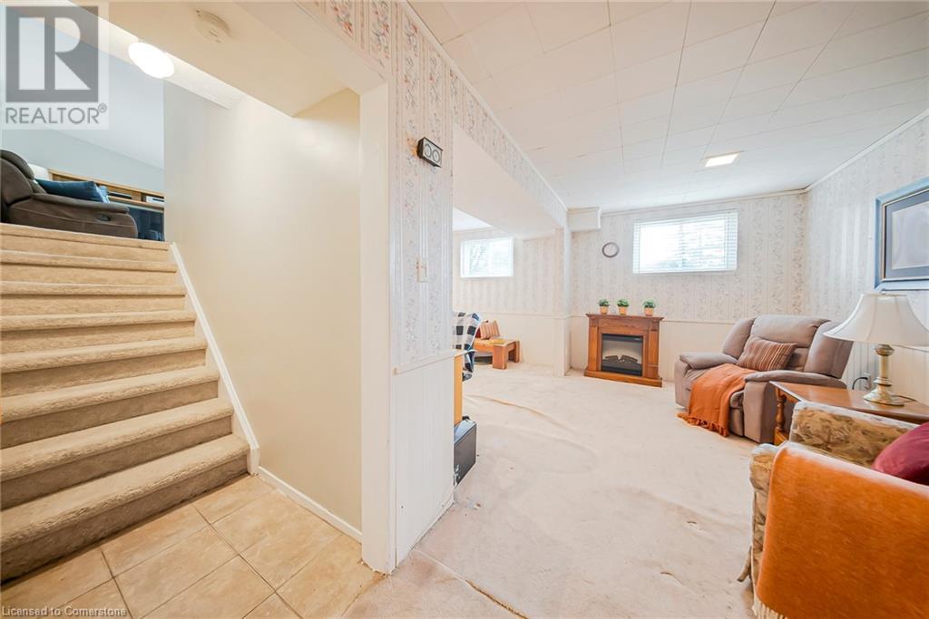 Photo 46 of 23 Coral Drive, Hamilton ON