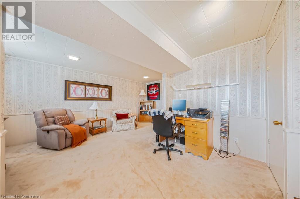 Photo 47 of 23 Coral Drive, Hamilton ON