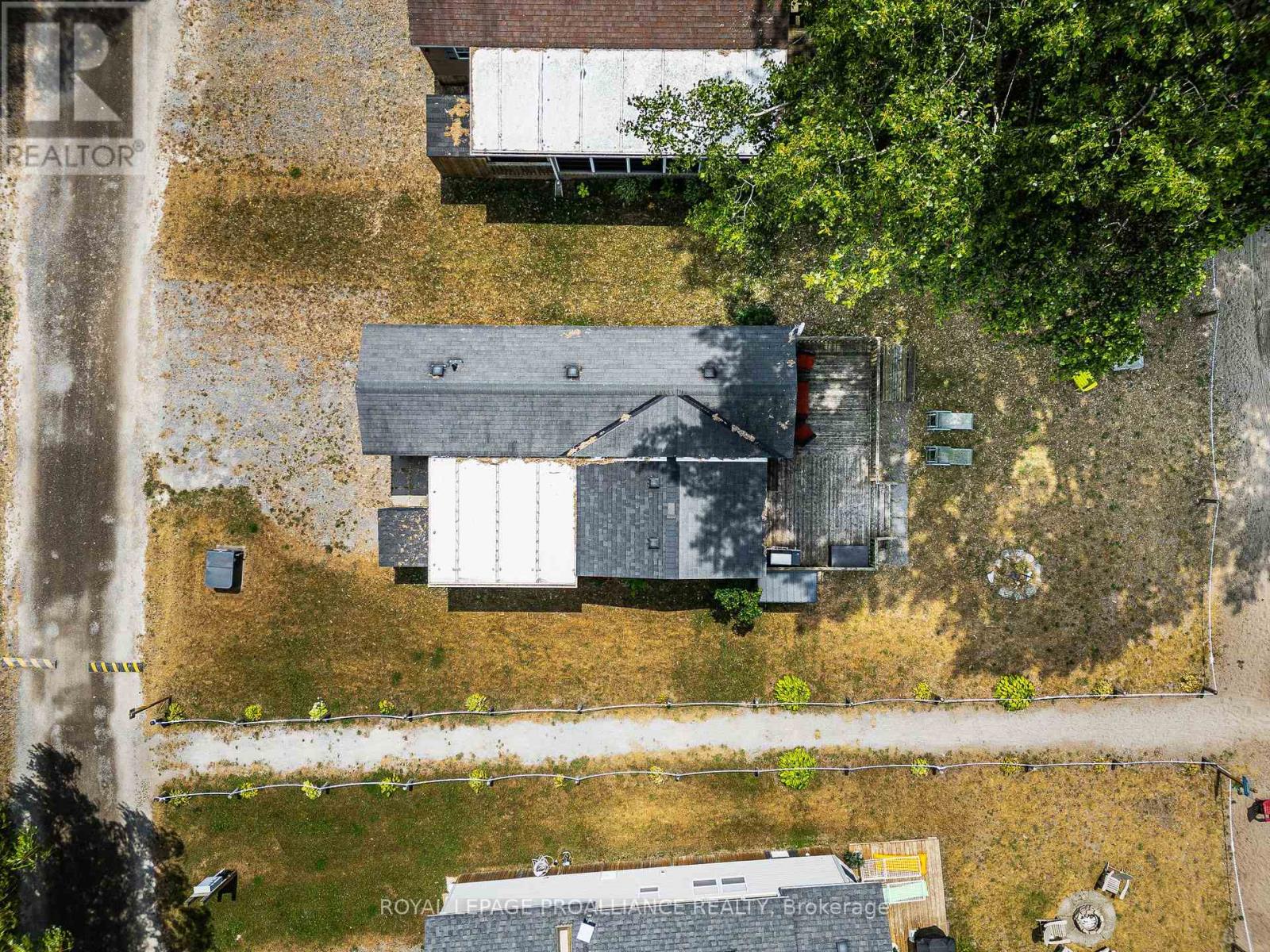 13 BEACH VIEW LANE - 486 COUNTY ROAD 18 - 18