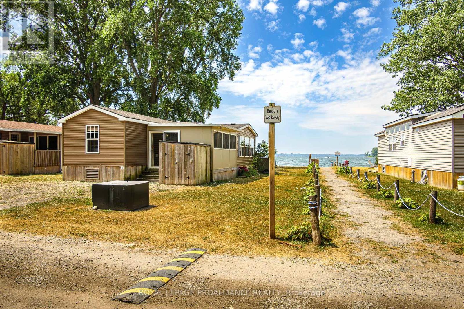 13 BEACH VIEW LANE - 486 COUNTY ROAD 18 - 31