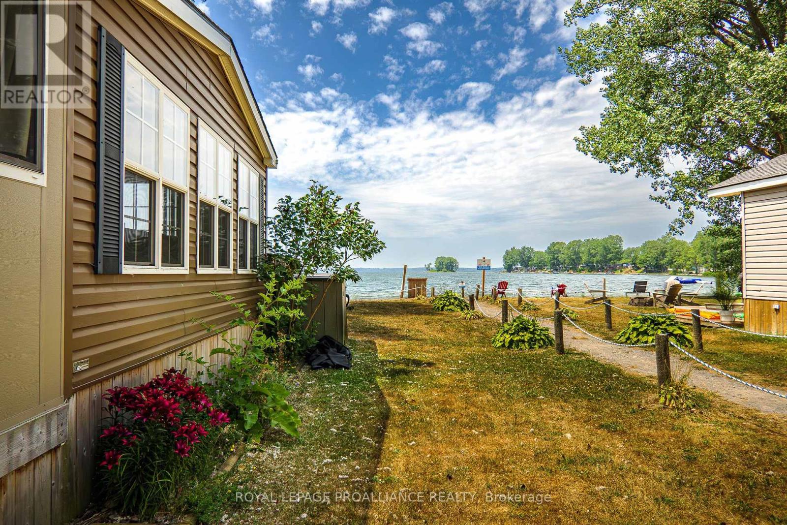 13 BEACH VIEW LANE - 486 COUNTY ROAD 18 - 32