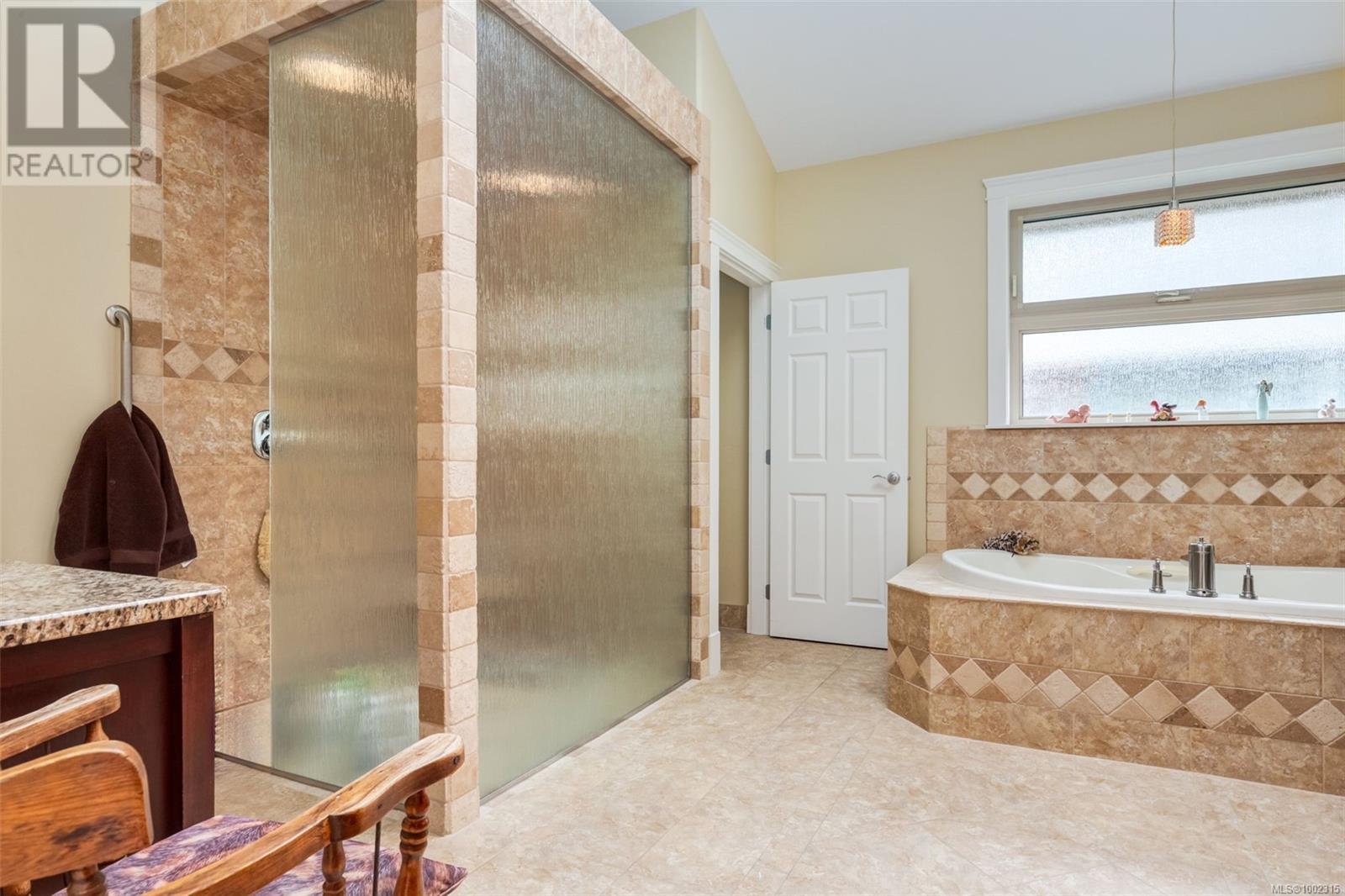 Photo 53 of 4911 Denford Pl, Nanaimo BC