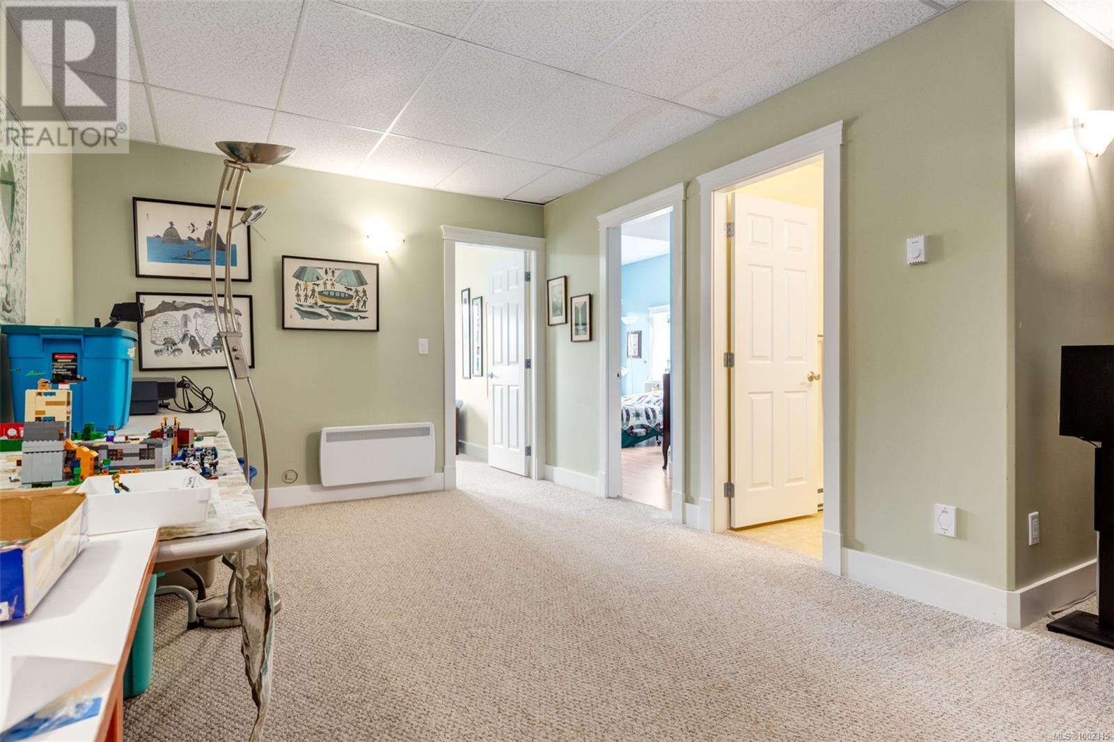 Photo 5 of 4911 Denford Pl, Nanaimo BC
