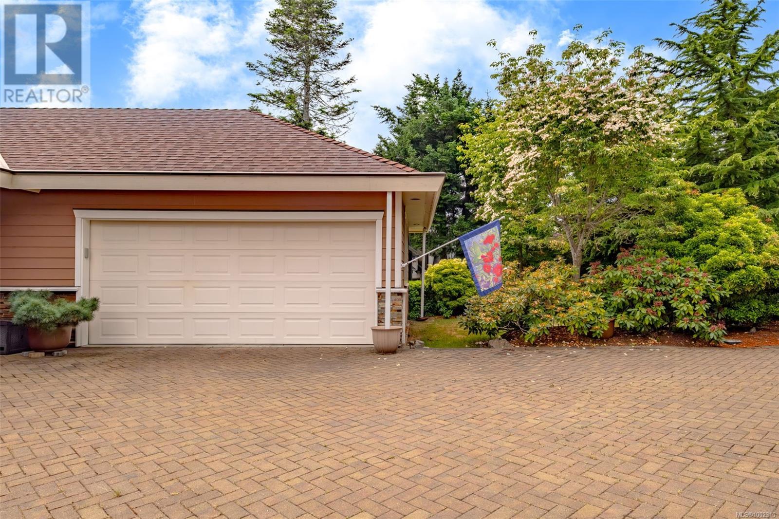 Photo 45 of 4911 Denford Pl, Nanaimo BC
