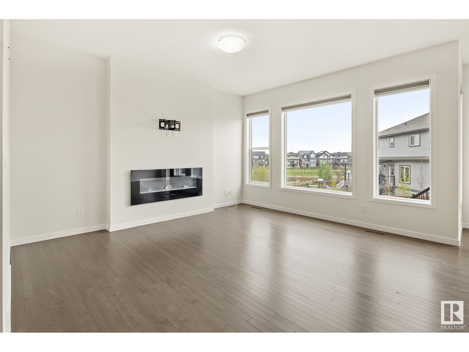 Photo 25 of 5404 22 Av Sw, Edmonton AB