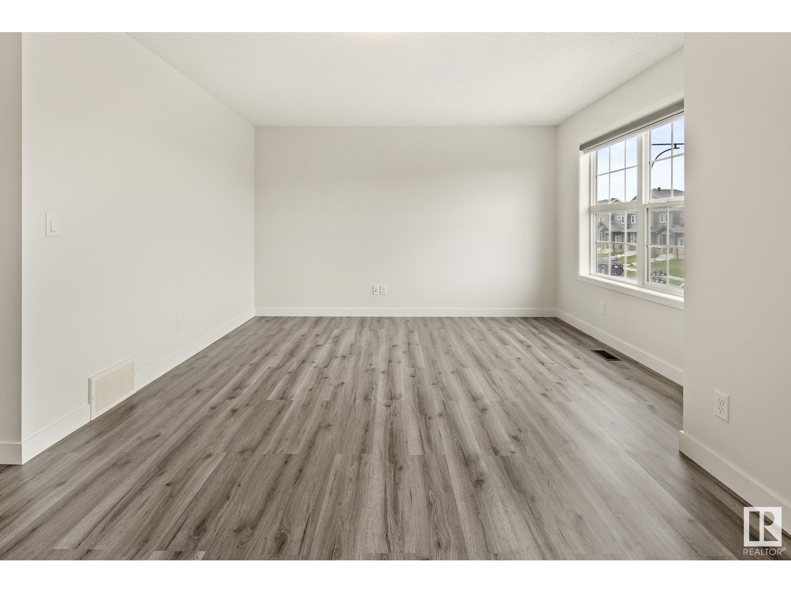 Photo 31 of 5404 22 Av Sw, Edmonton AB