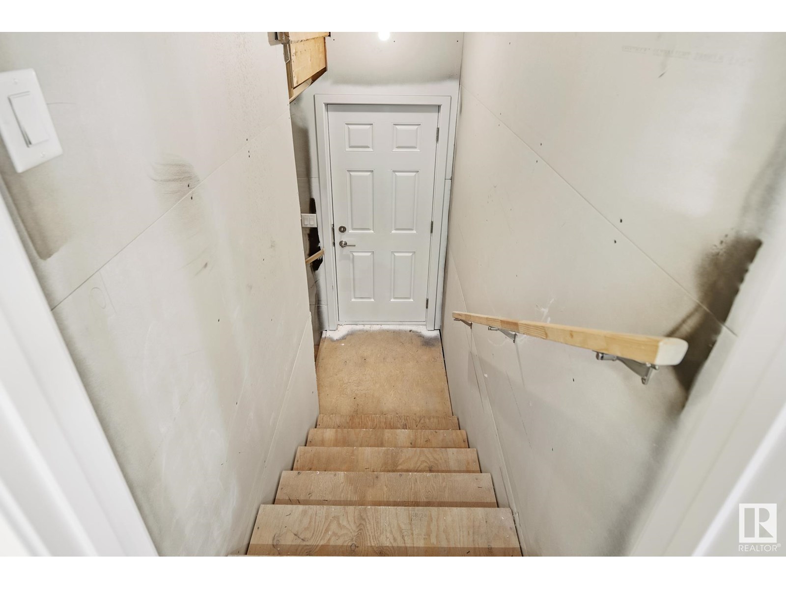 Photo 50 of 5404 22 Av Sw, Edmonton AB