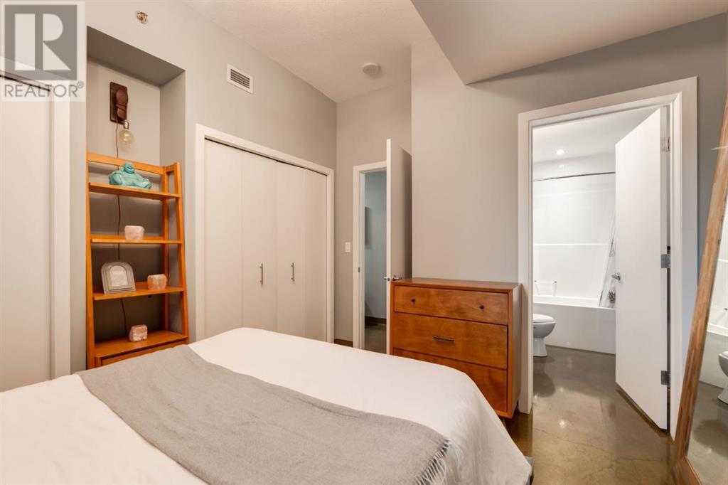 Single Family House for Sale in    Avenue SW Beltline Calgary 
