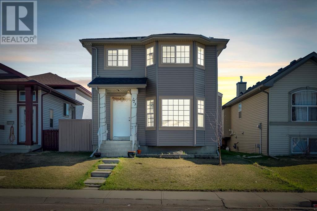 Single Family House for Sale in  Taracove Estate Drive NE Taradale Calgary 